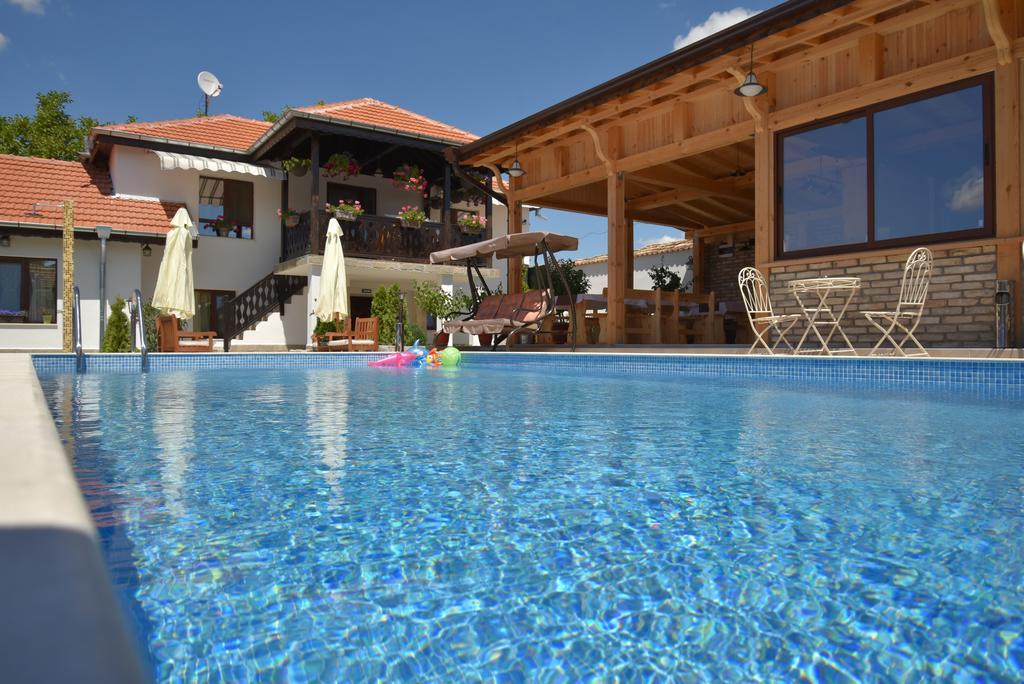 Guest House Zlateya Madara Buitenkant foto