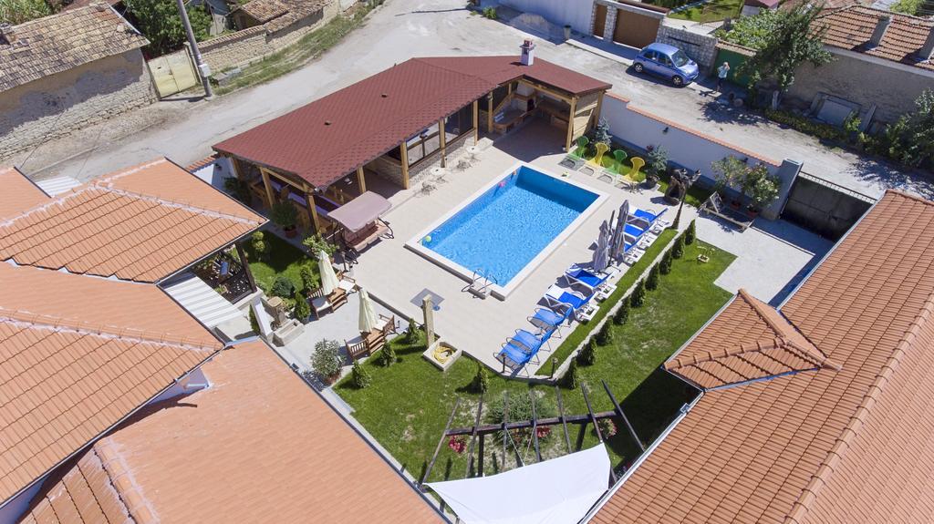 Guest House Zlateya Madara Buitenkant foto