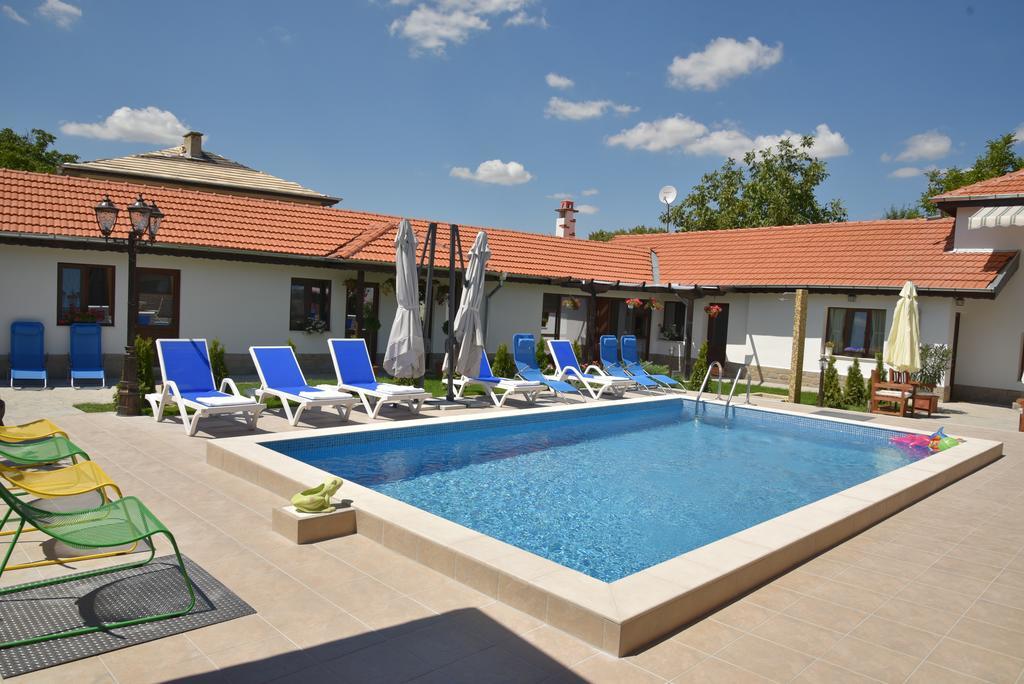 Guest House Zlateya Madara Buitenkant foto